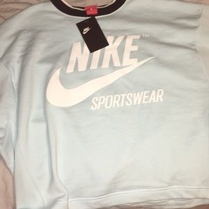 NIKE SWEATSHIRT